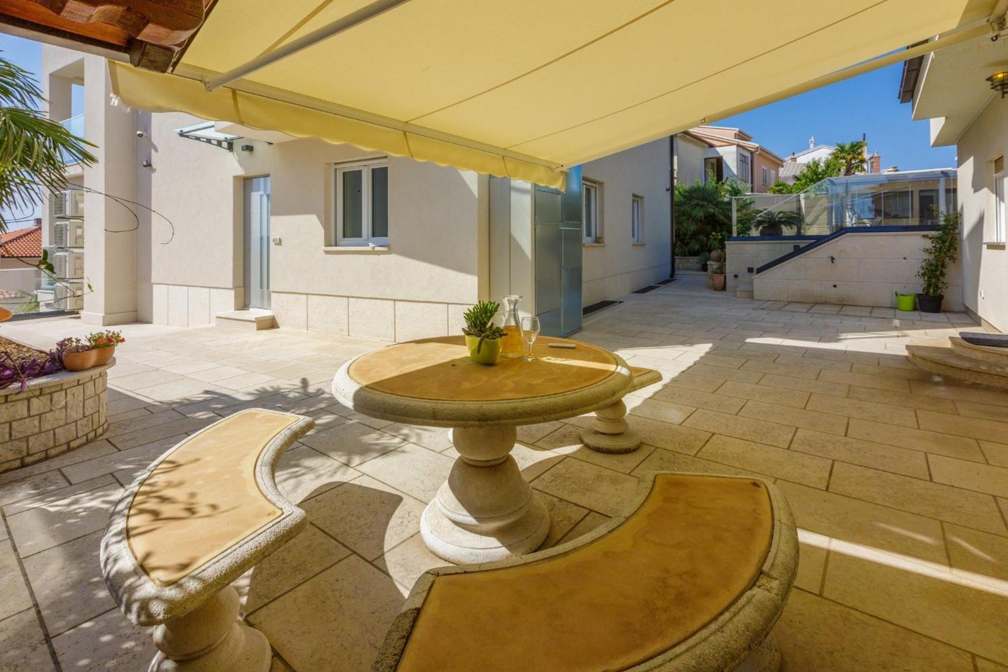 Dita A Crikvenica Luaran gambar
